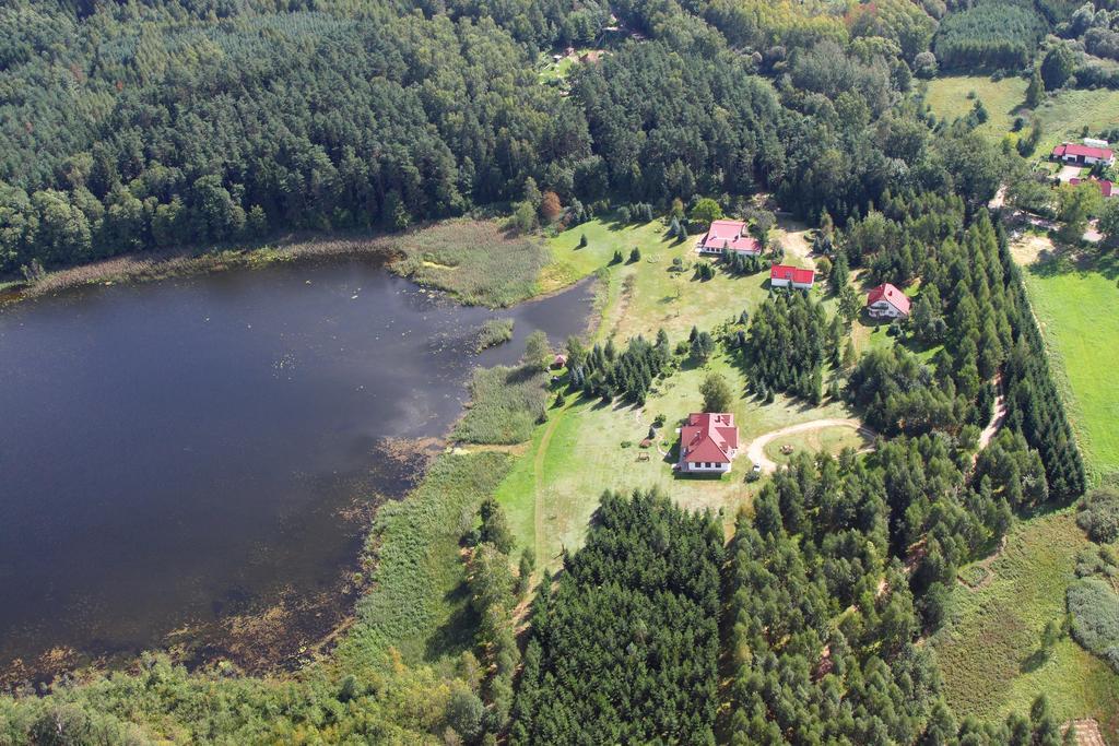 Bed and Breakfast Bobrowa Dolina Ryn  Exterior foto