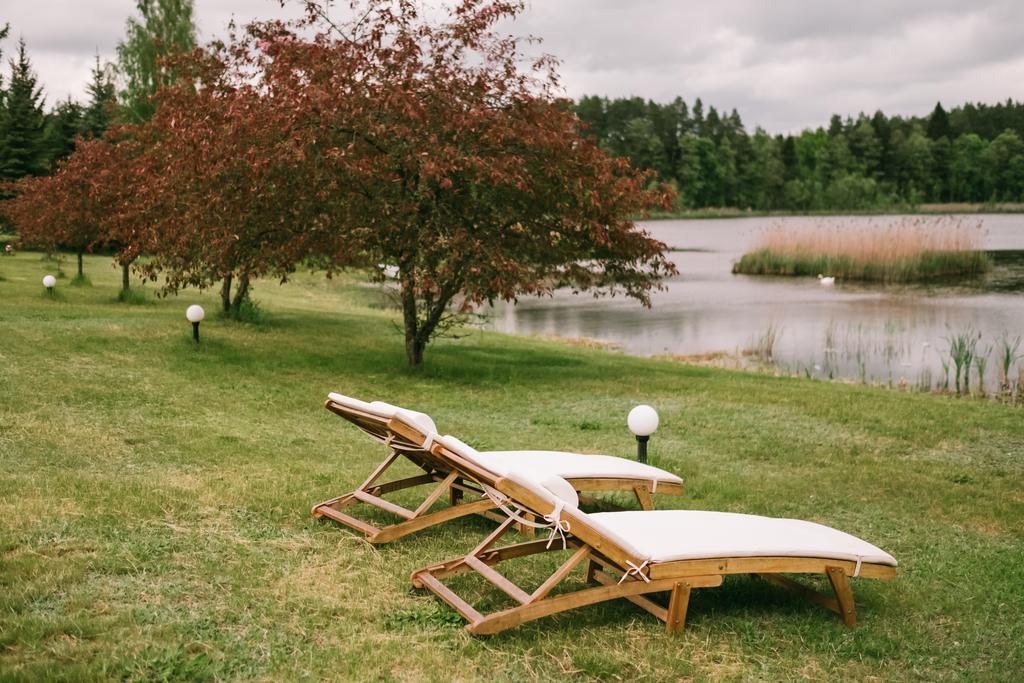 Bed and Breakfast Bobrowa Dolina Ryn  Exterior foto